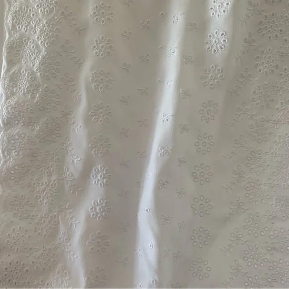 J.Crew white floral eyelet front sleeveless top - Picture 3 of 6